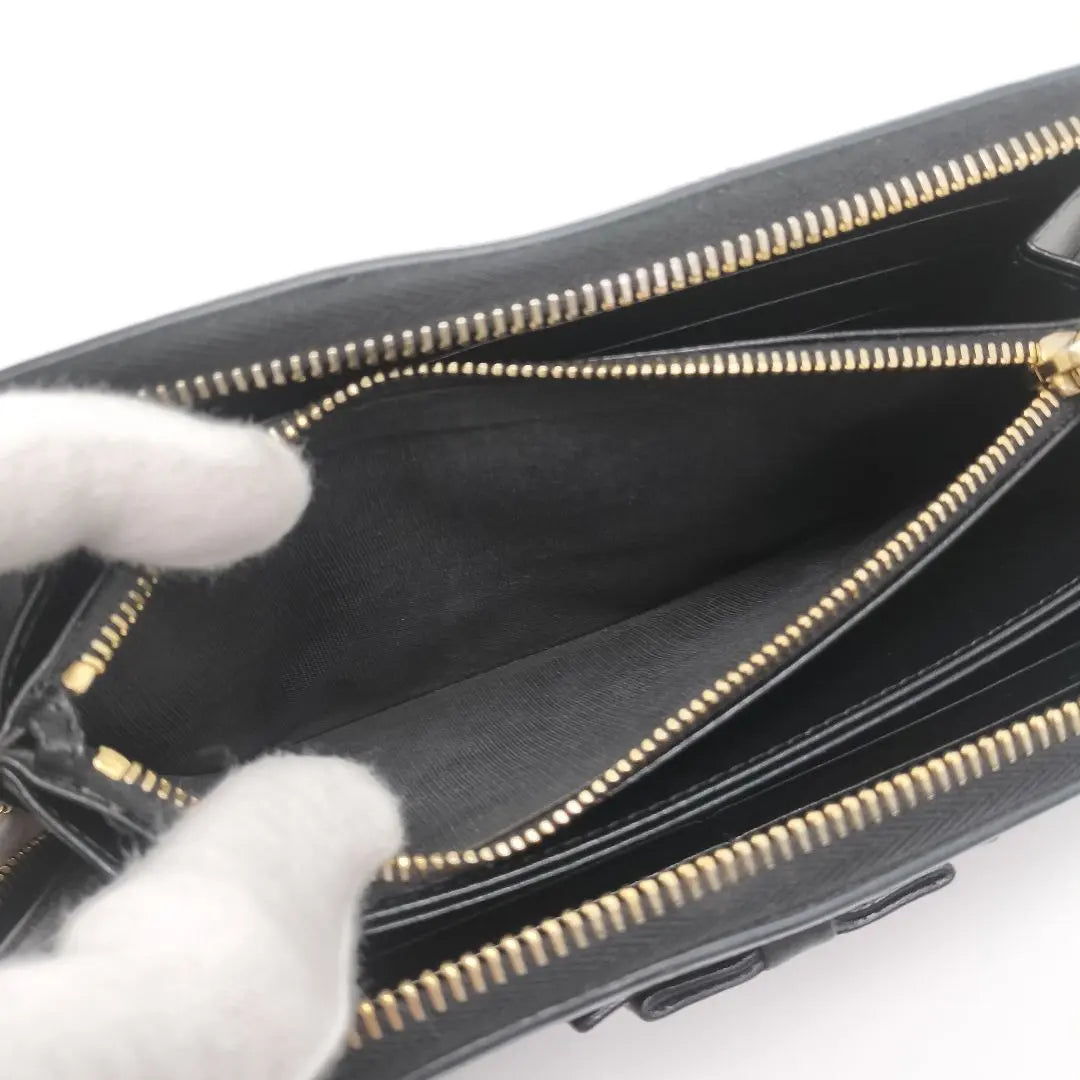 Beautiful condition ✨Prada Long Wallet Round Zipper Ribbon Leather Black Black