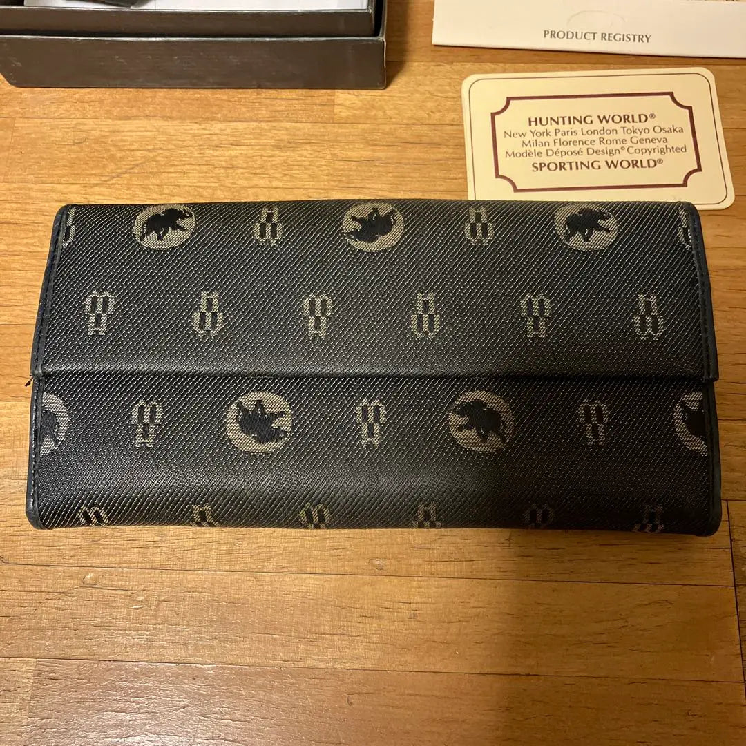 ☆ Hunting world / long wallet / with box