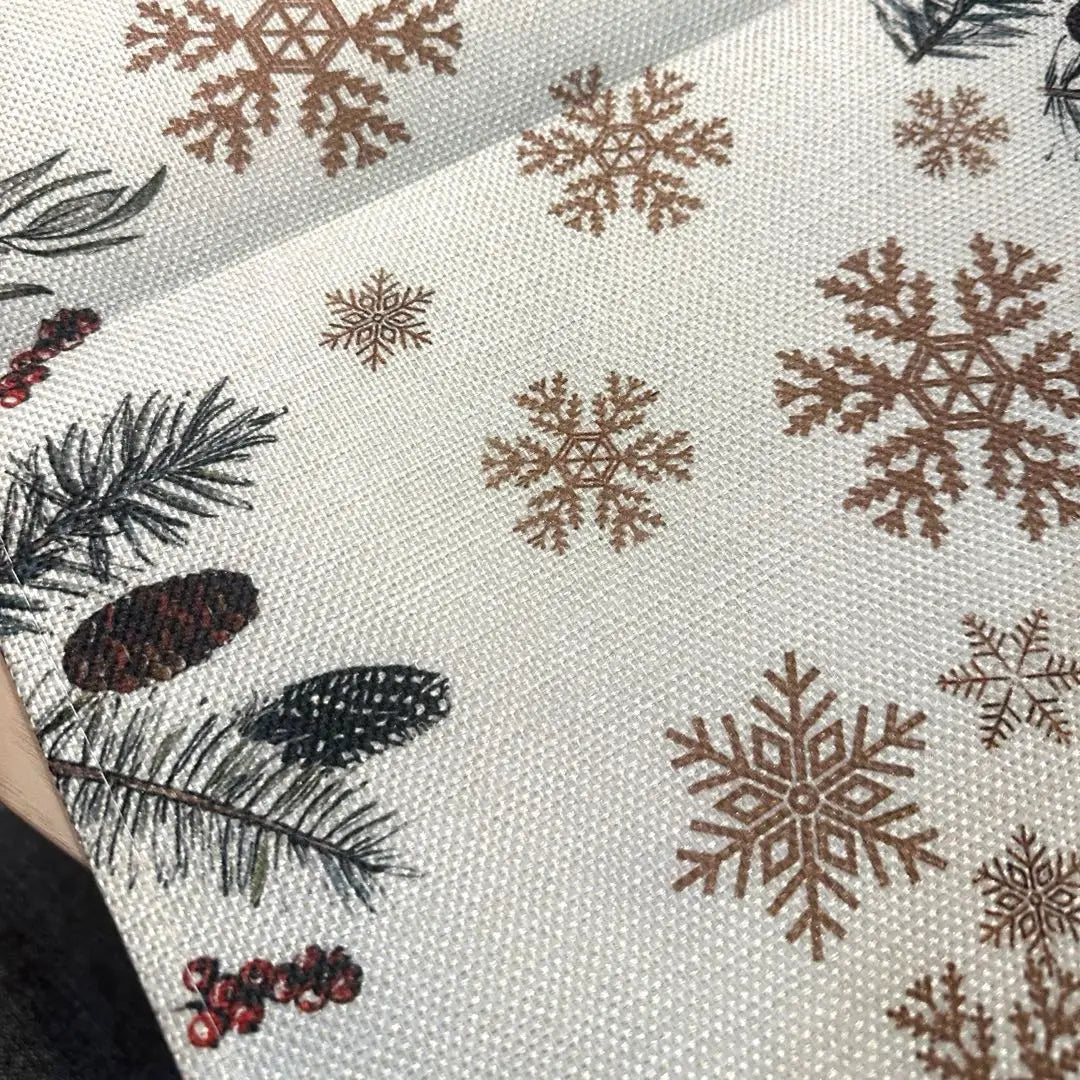 Table Runner Nordic Plant Pattern Snow Home Party Birthday Party Interior | テーブルランナー　北欧風　植物柄　雪　ホームパーティ　誕生会　インテリア　華やか