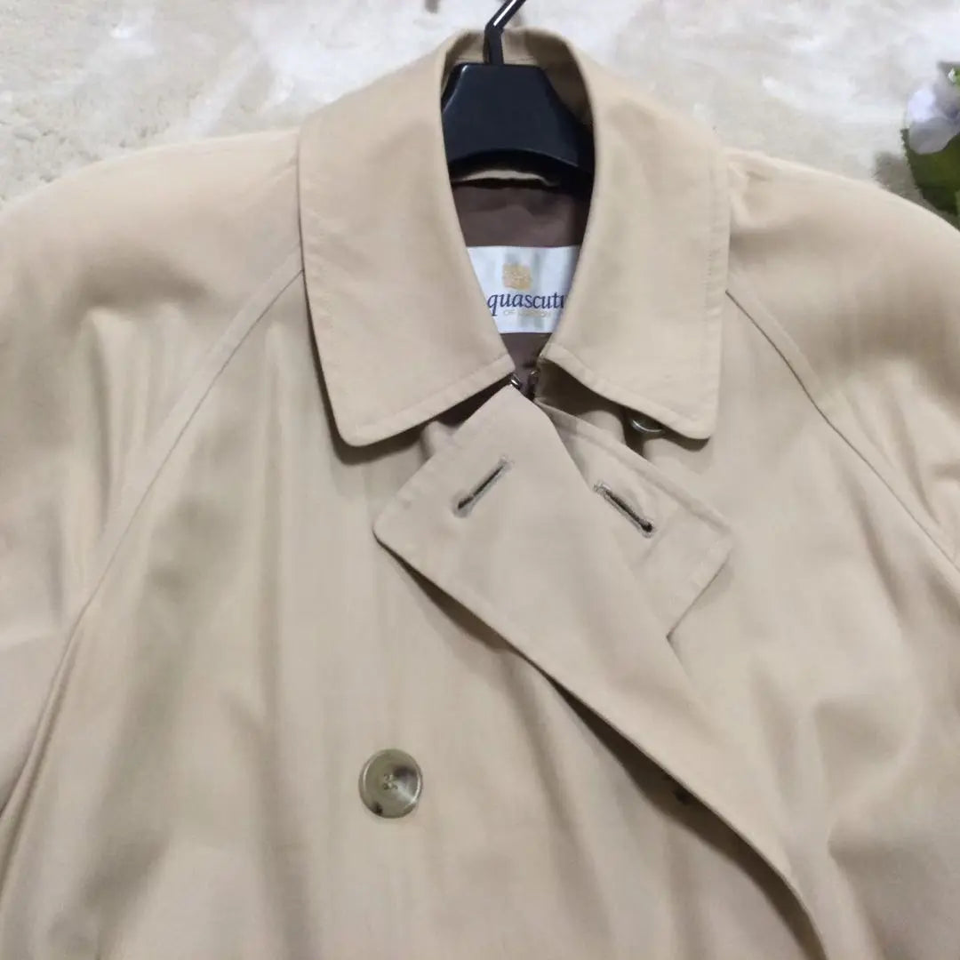 Aquascutum trench coat with liner size 9