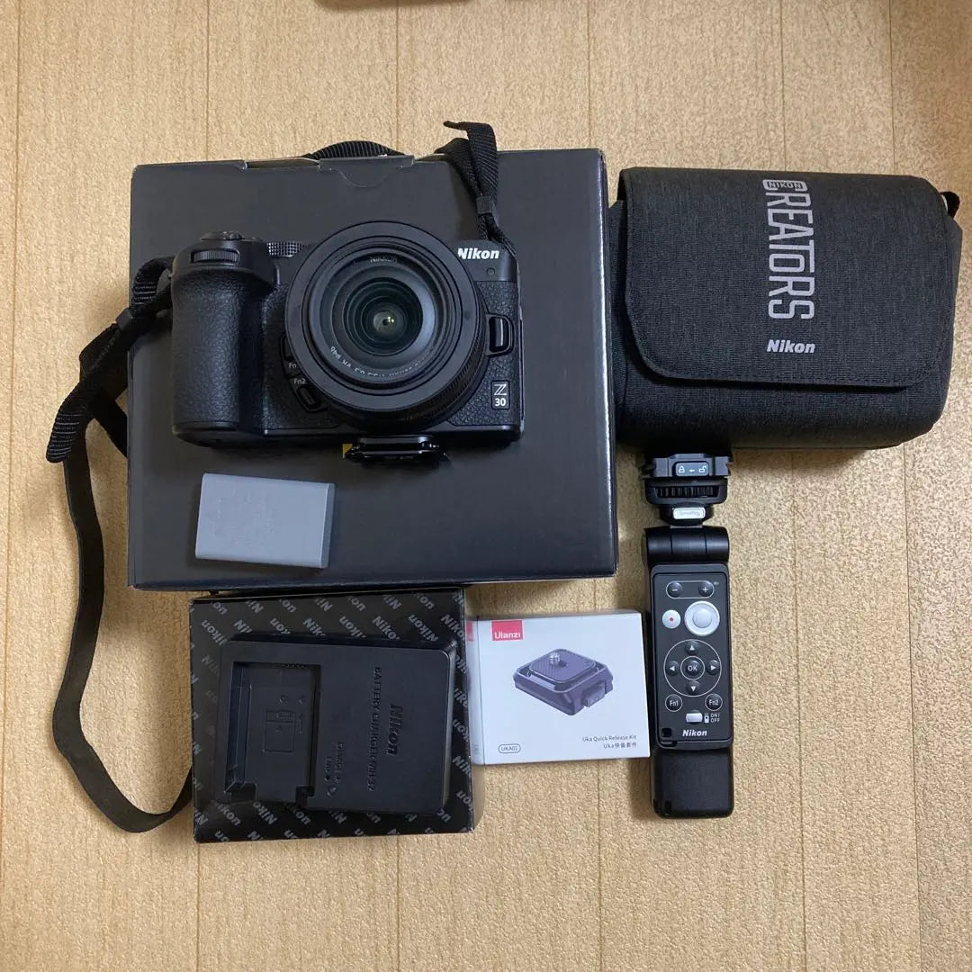 Nikon Mirrorless SLR Z30 16-50 Kit de lentes APS-C Belleza extrema | ニコン ミラーレス一眼 Z30 16-50 極美品