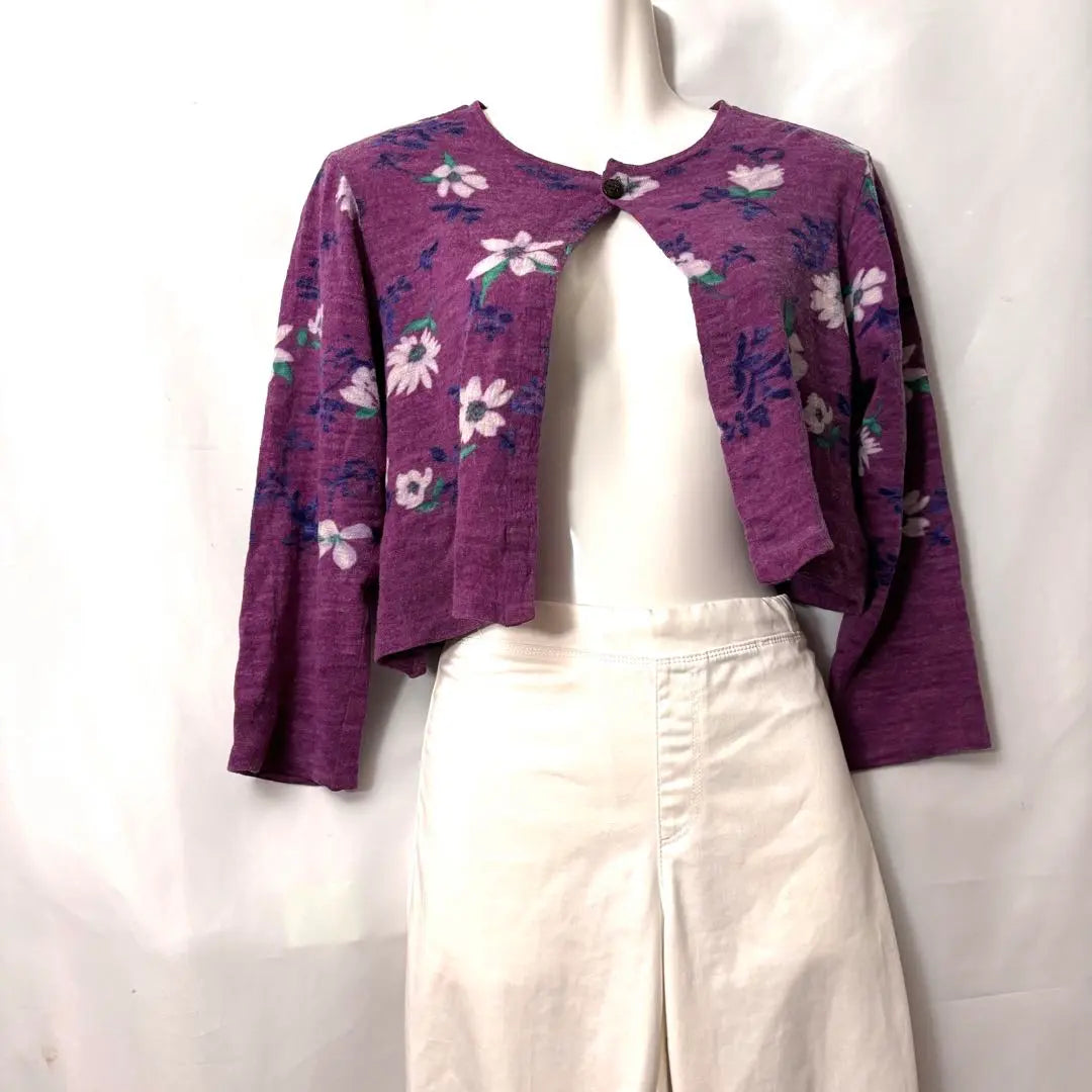 [Popular] Cárdigan corto tipo bolero con flores de lana color rosa de Alpha Spin