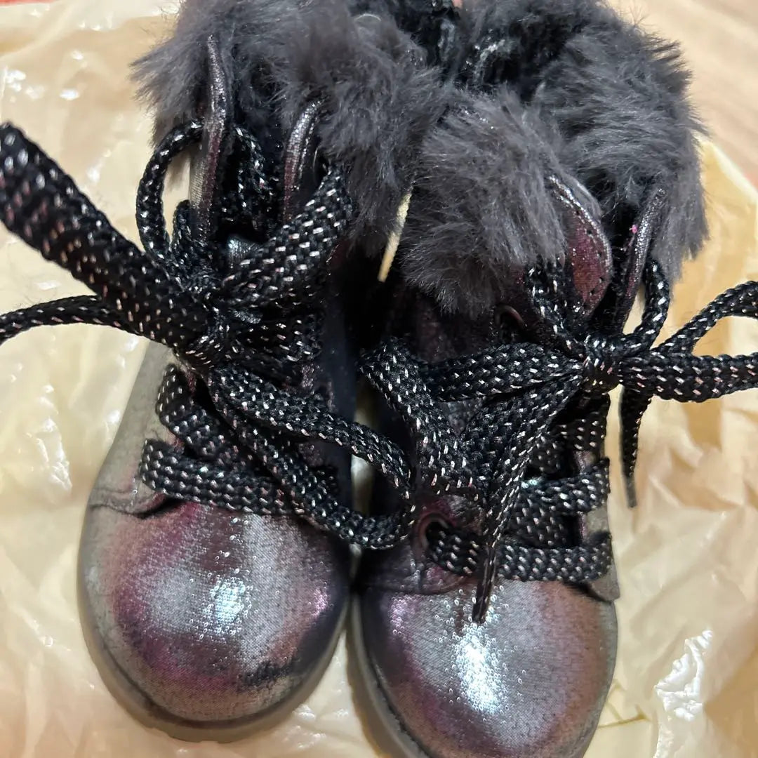 ✳️ Final price cut ✳️GAP Kids Shoes Kids Boots Metallic Gray Fur with Boots | ✳️最終お値下げ✳️GAP キッズ靴　キッズブーツメタリックグレー ファー付きブーツ