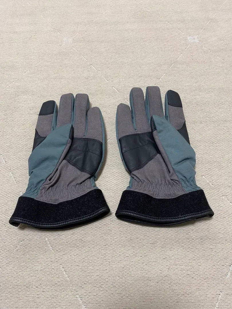 HELLY HANSEN gloves