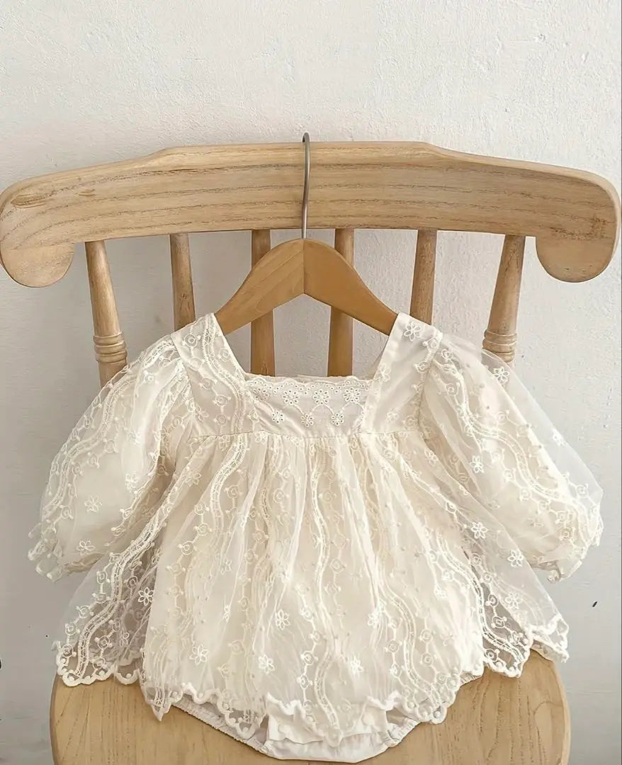 Vestido de bebé con volantes de encaje marfil, 70-80 cm aprox.