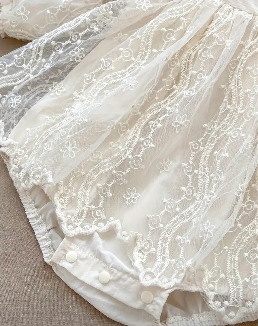 Ivory lace ruffled baby dress approx. 70-80cm