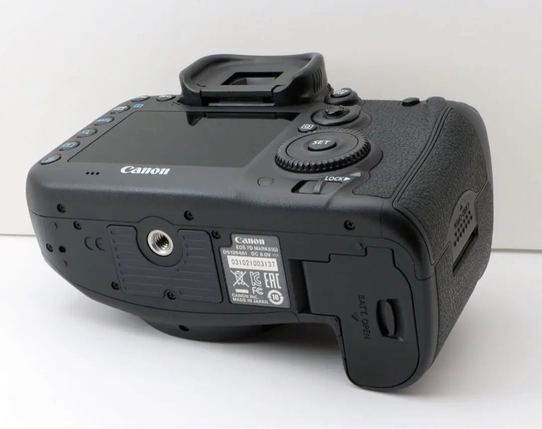 ★ Canon EOS 7D Mark Ⅱ ★ AF de alta velocidad ● AF máximo ● Transferencia desde teléfono inteligente OK | ★Canon EOS 7D Mark Ⅱ★高速AF●最高AF●スマホ転送OK