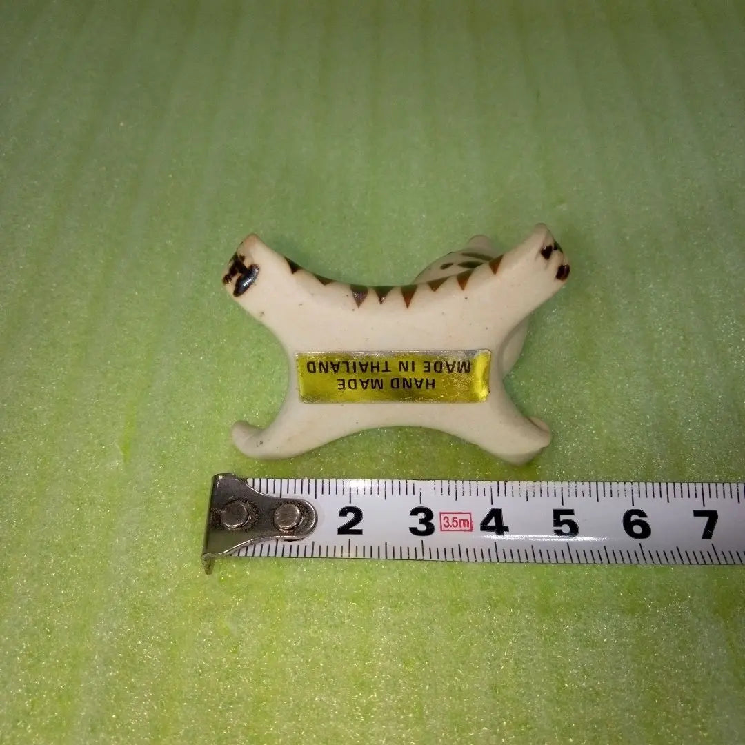 Cat -shaped chopstick rest? Rest chopsticks? Hand Made Made in Thailand