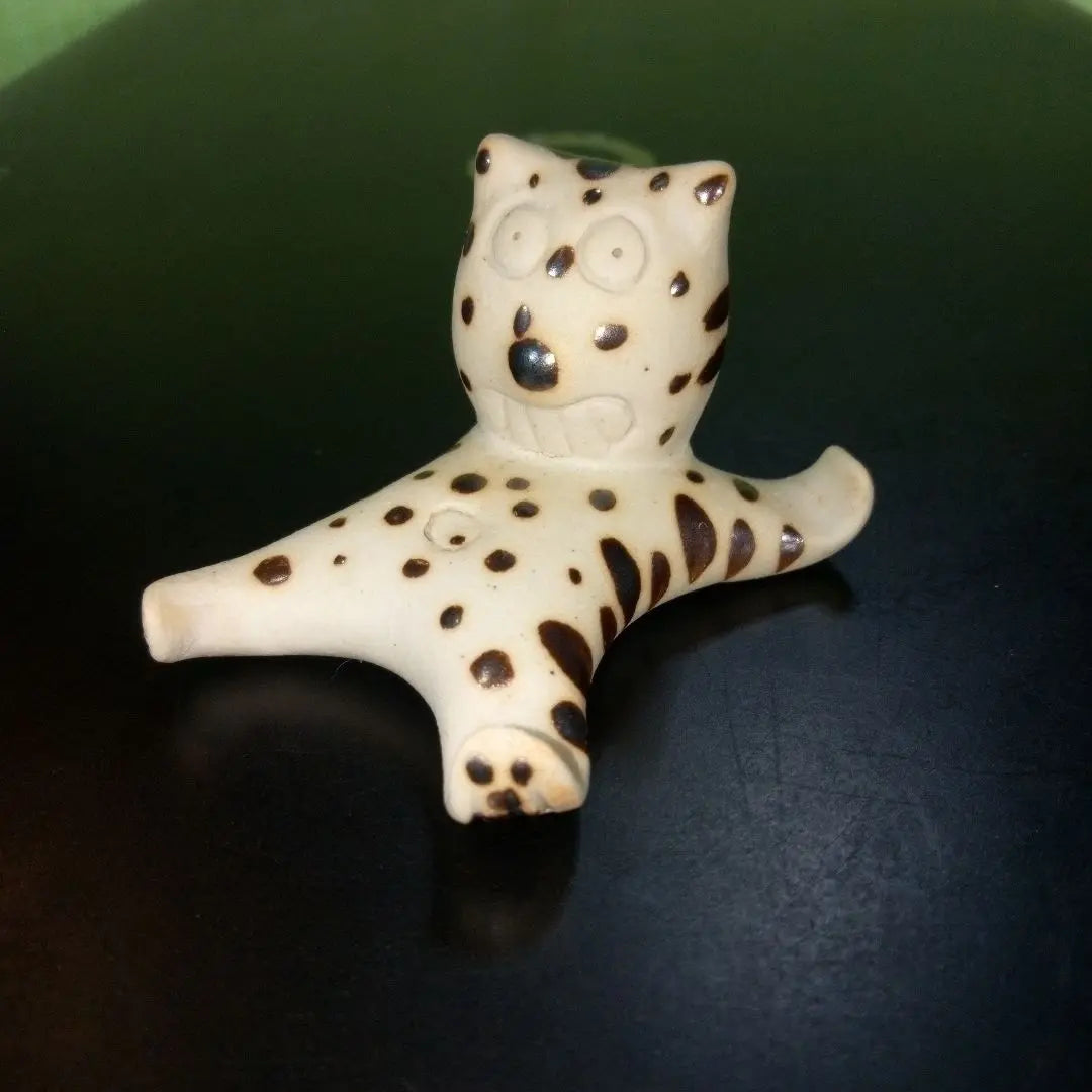 Cat -shaped chopstick rest? Rest chopsticks? Hand Made Made in Thailand