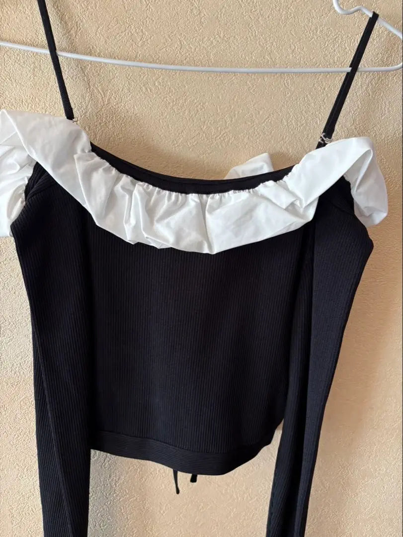 Snidel Ribbon Tie Top with Ruffles Black/White