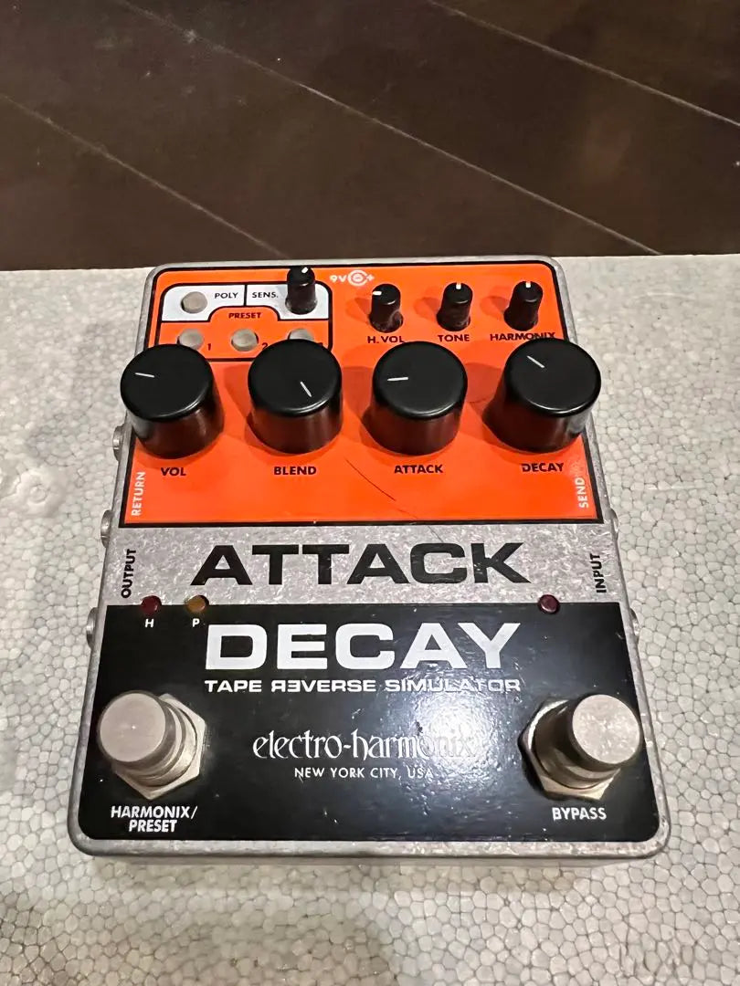 ELECTRO-HARMONIX ATTACK DECAY Cinta Simure inversa | Electro-Harmonix ATTACK DECAY テープリバースシミュ