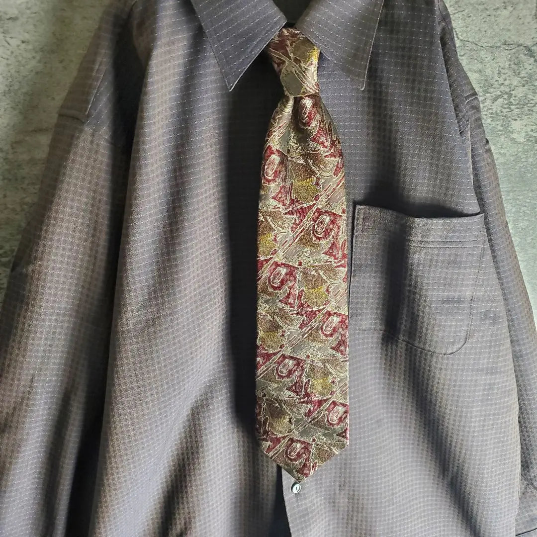 [Tie shirt] Vintage silk, all-over pattern, iridescent, purple, blue, brown, retro