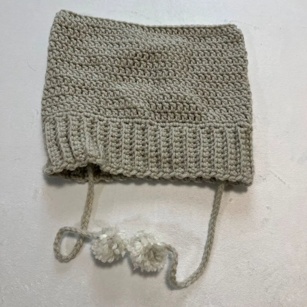 Cat ear knit hat kagi knitting handmade gray pom pom string | ネコ耳ニット帽 鍵あみ ハンドメイド グレー ポンポン紐付き