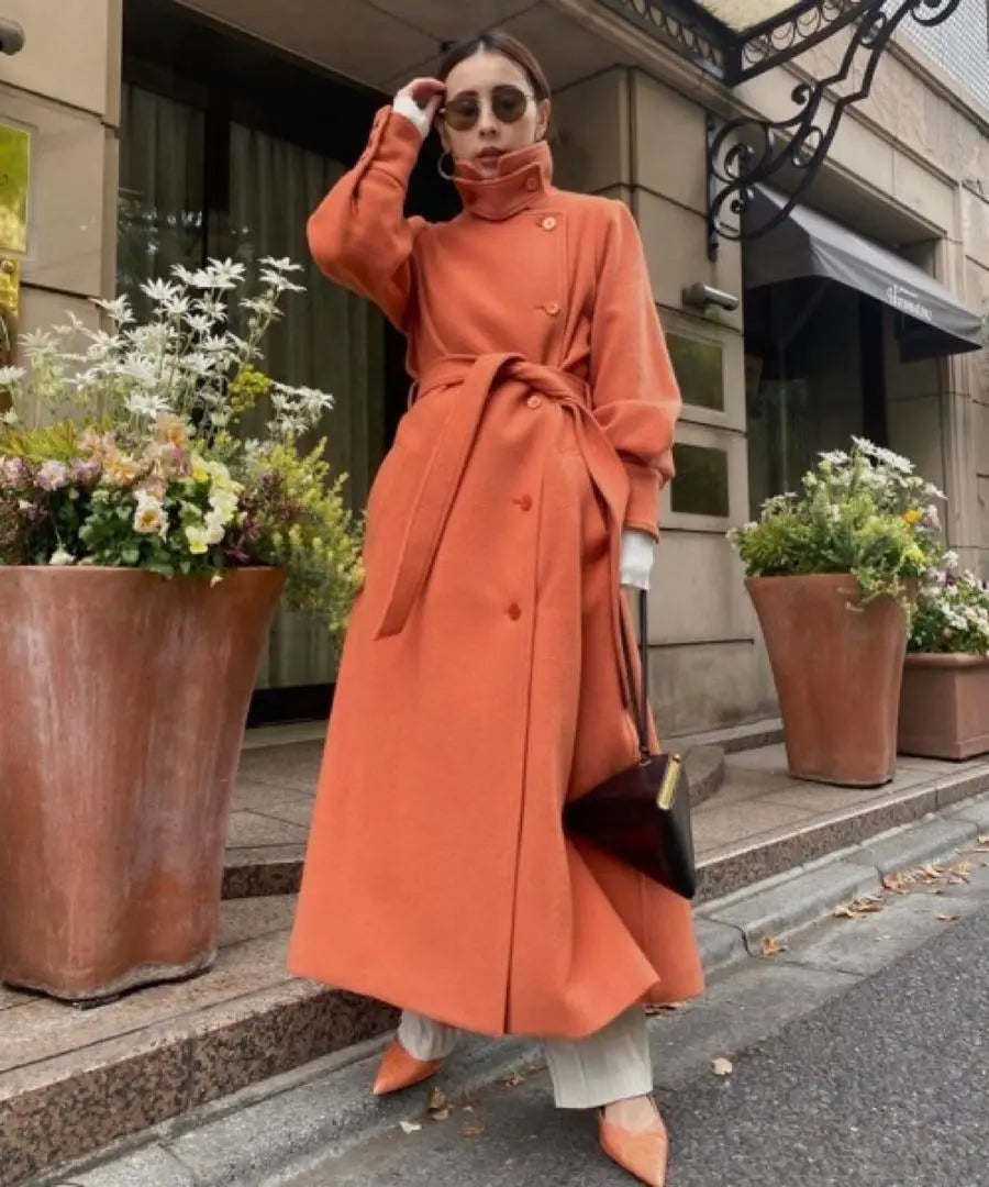 [Very popular orange] POOFY FLARE LONG COAT