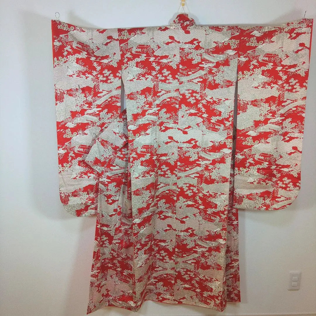 Conjunto completo de hakama, furisode, en perfecto estado, hakama de mujer, rojo, rojo, volantes, ceremonia de graduación, estudiante universitaria