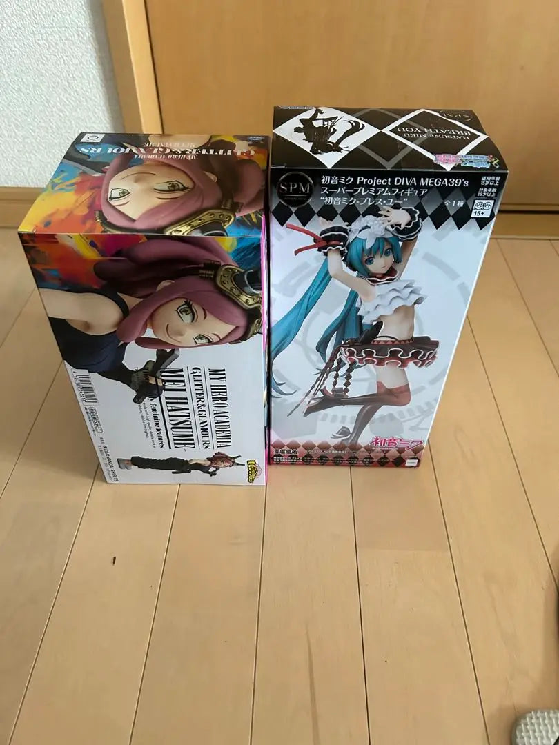 Hatsune Miku & Mei Hatsume Figure Set