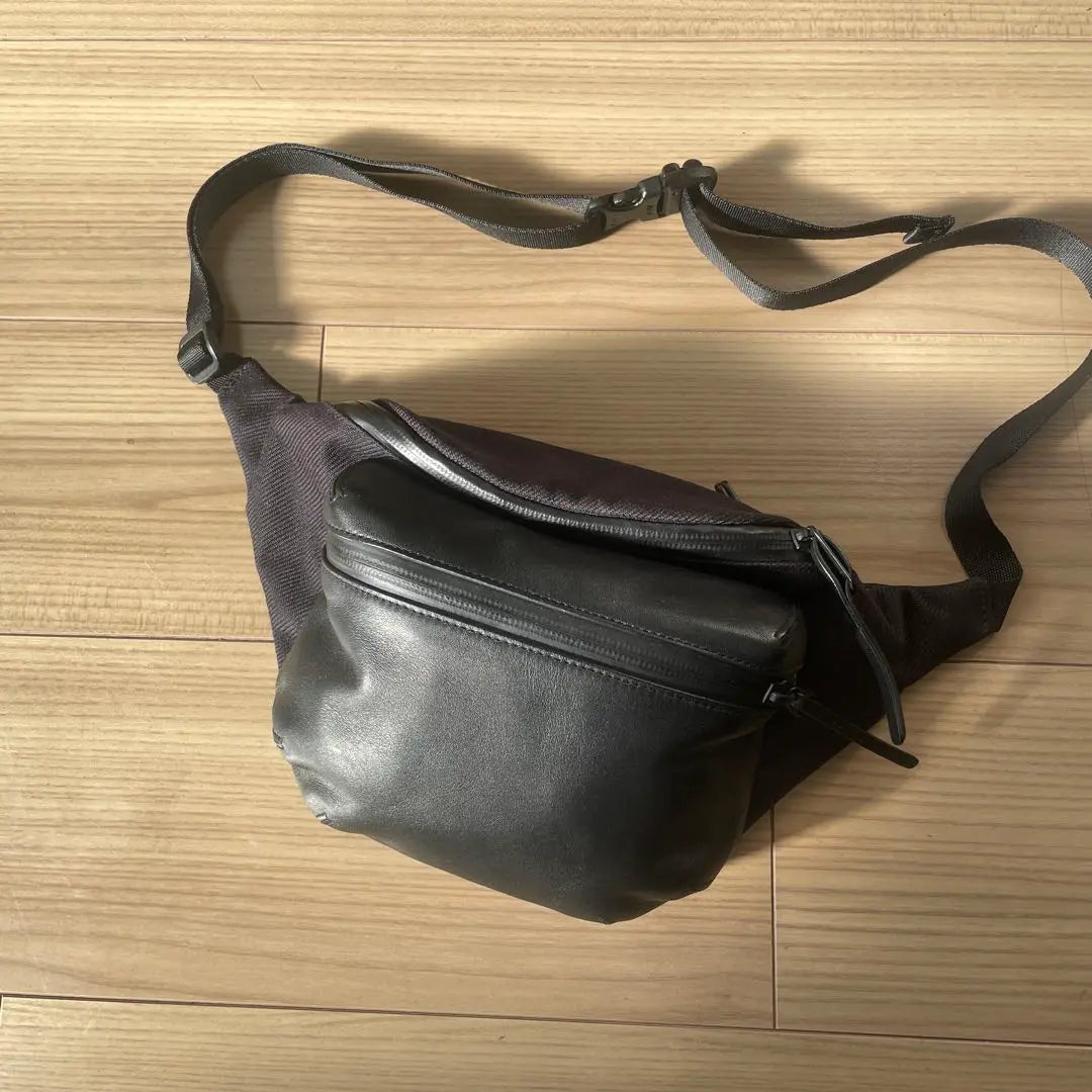 Gallerant GALLERIANT Black Body Bag Leather Black | ガレリアント　galleriant 黒 ボディバッグ レザーブラック