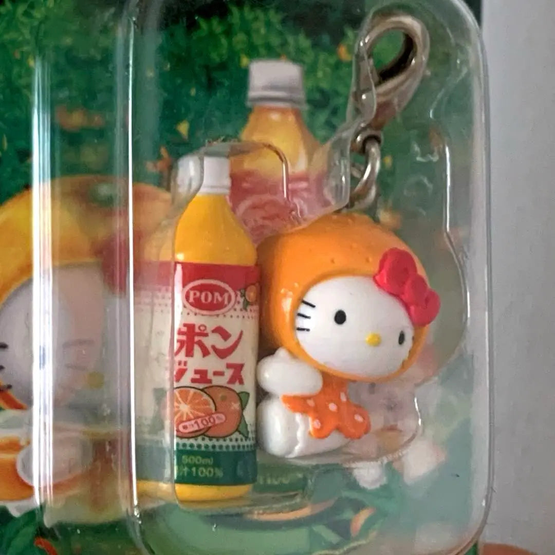 [Local Kitty] Ehime Prefecture Strap Kitty-chan Pon Juice Keychain