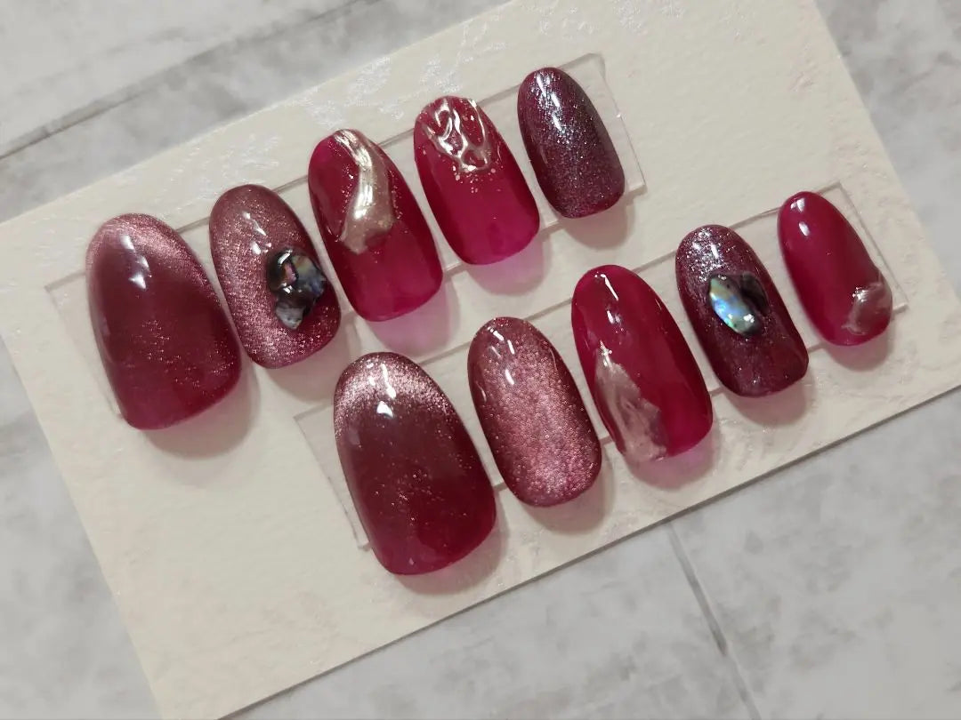 [Artículo real] Juego de 10 puntas de uñas con degradado de color rojo vino