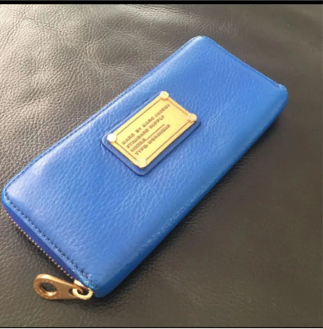 [Reducción de precio] Cartera larga azul Marc Jacobs