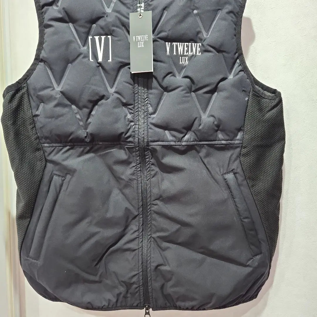 V TWELVE LUX Black Down Vest