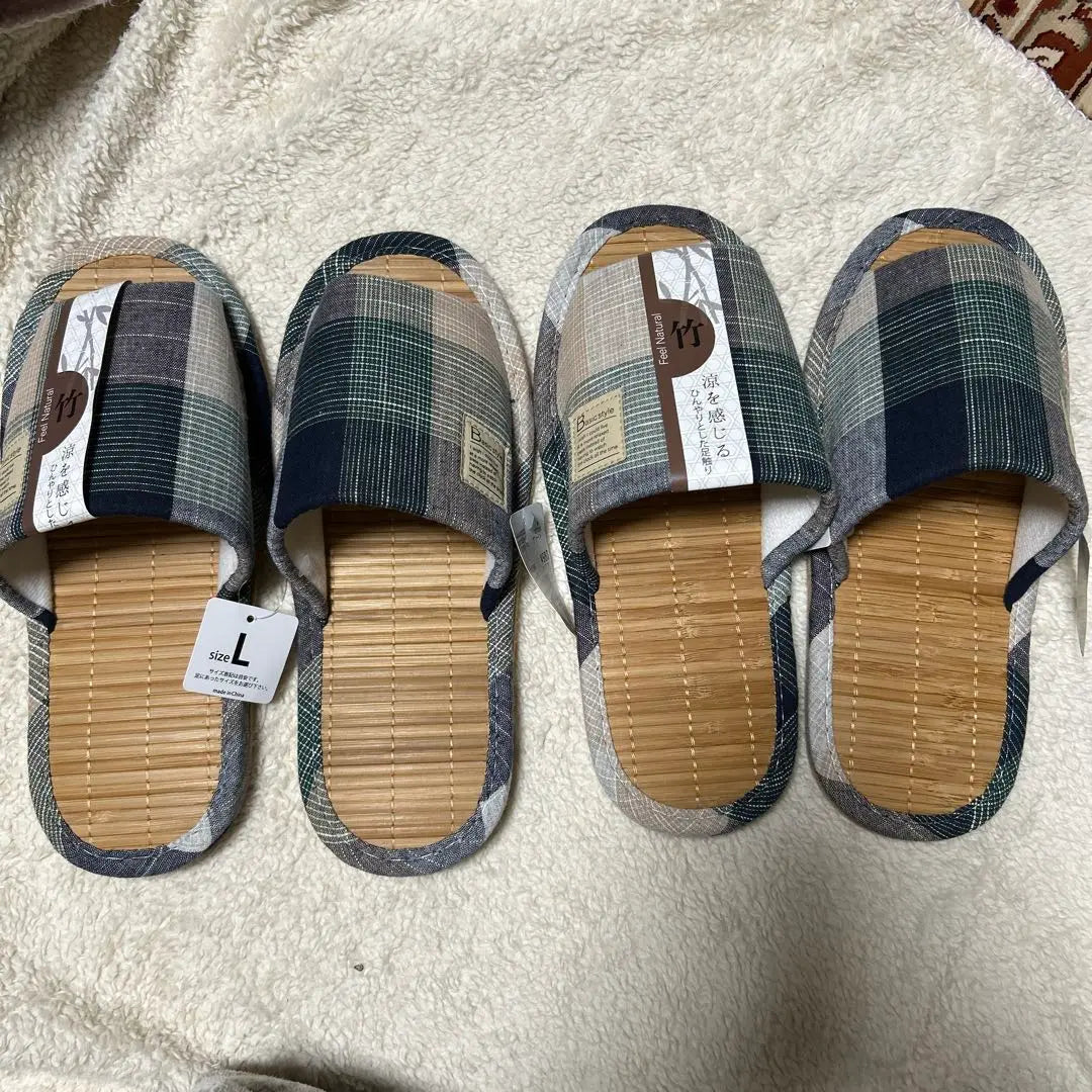 Checkered bamboo slippers, 2 L size