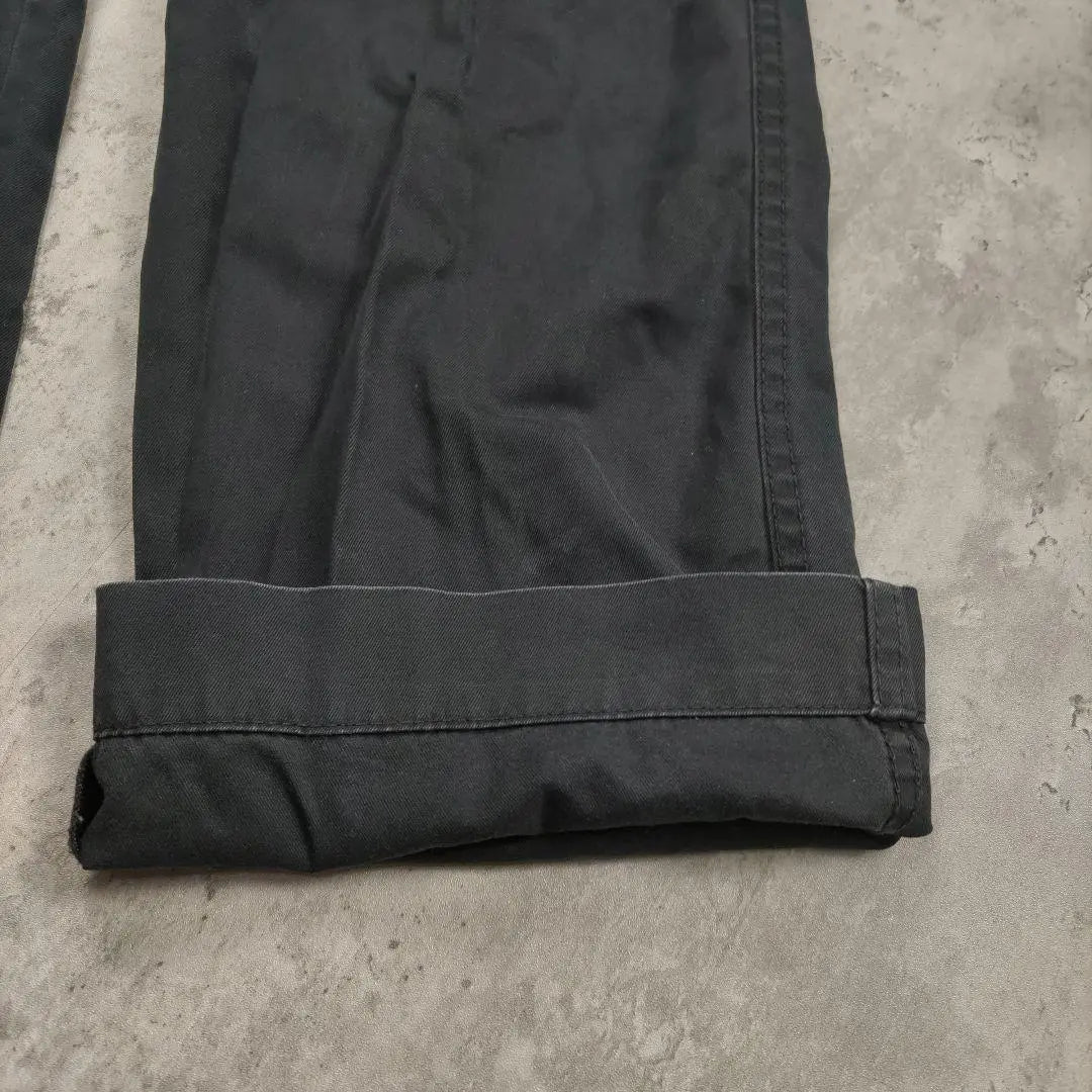 Uniqlo Black Pants Plain Simple No Stretch Pants