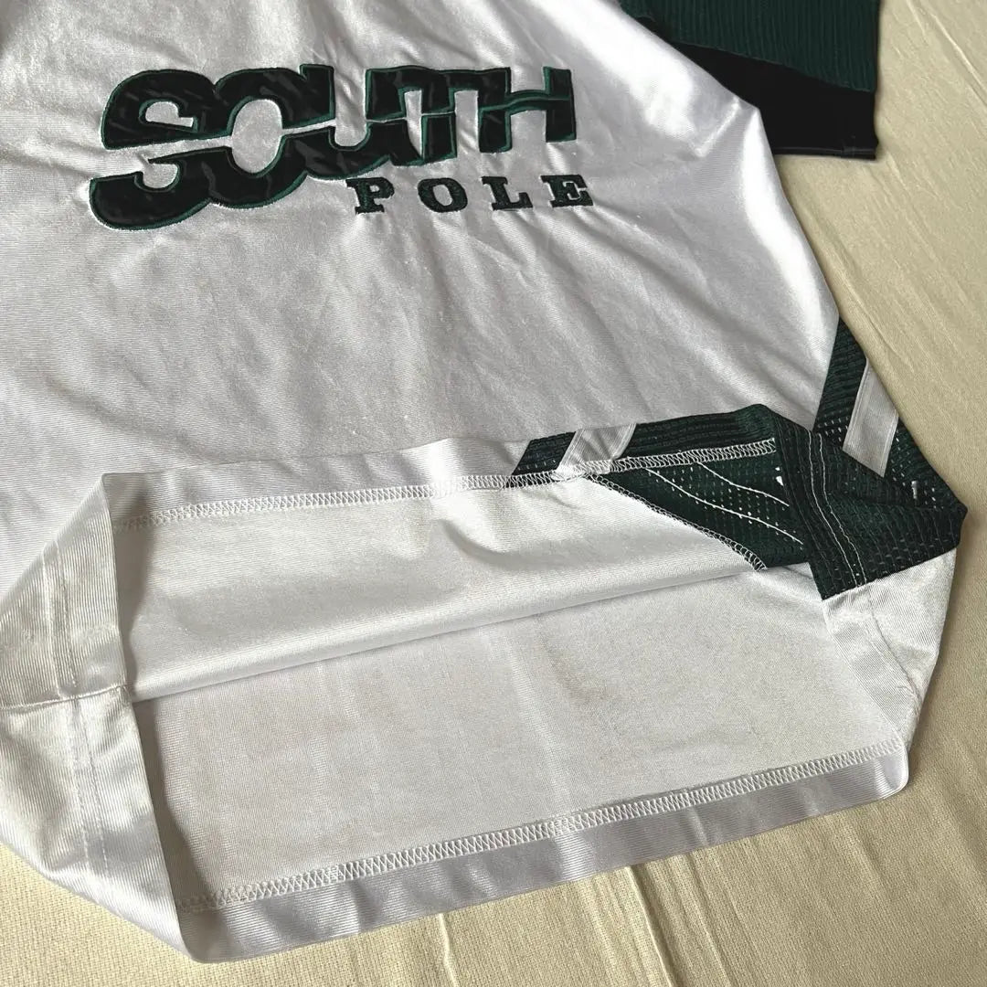 Camiseta de juego estilo fútbol con bordado del logotipo de SOUTHPOLE de los años 00 con malla cambiante