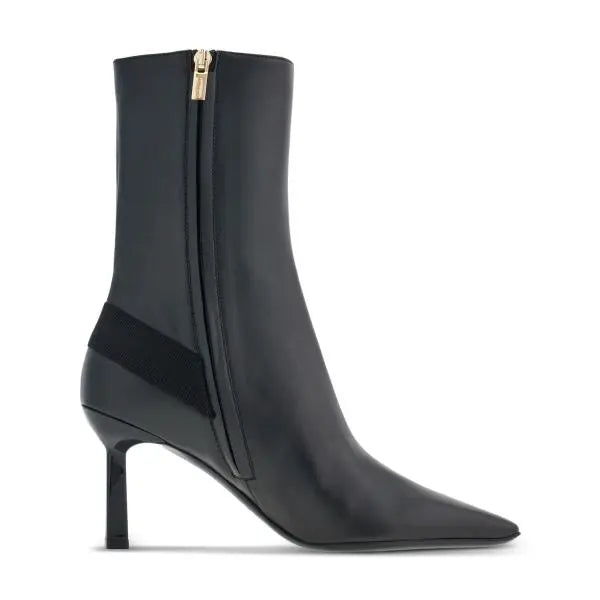 Brand new and unused FERRAGAMO VIRGILIA ankle boots