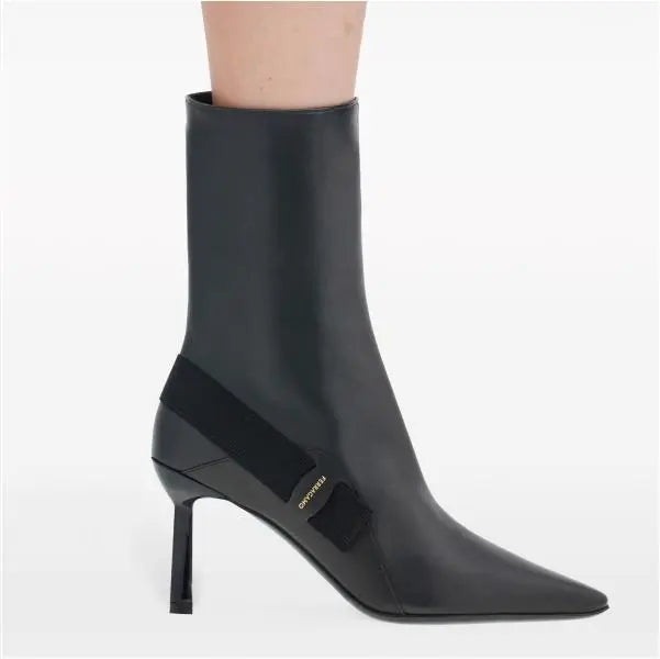 Brand new and unused FERRAGAMO VIRGILIA ankle boots