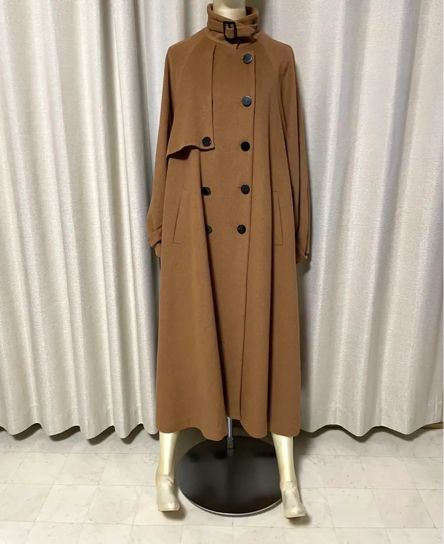 Long wool coat, turtleneck, camel brown, 2way belt