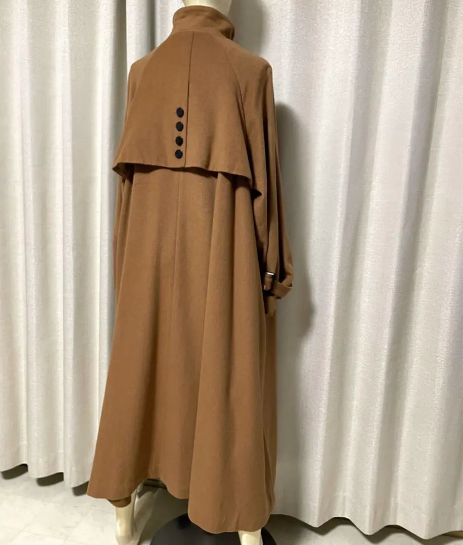 Long wool coat, turtleneck, camel brown, 2way belt