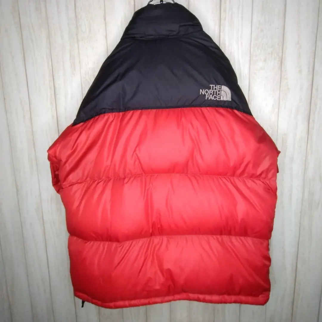 Chaqueta de plumas North Face Nupus M con bordado rojo D51027 《Geki Rare》