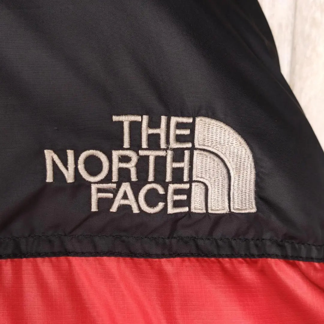 《Geki Rare》 North Face ☆ Nupus Down Jacket M Embroidery Red D51027