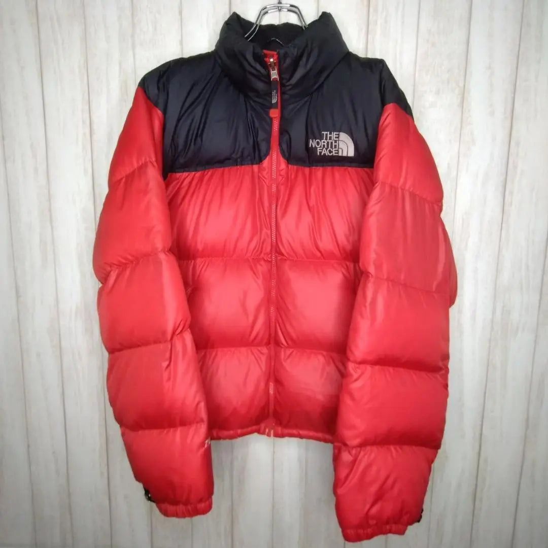 Chaqueta de plumas North Face Nupus M con bordado rojo D51027 《Geki Rare》