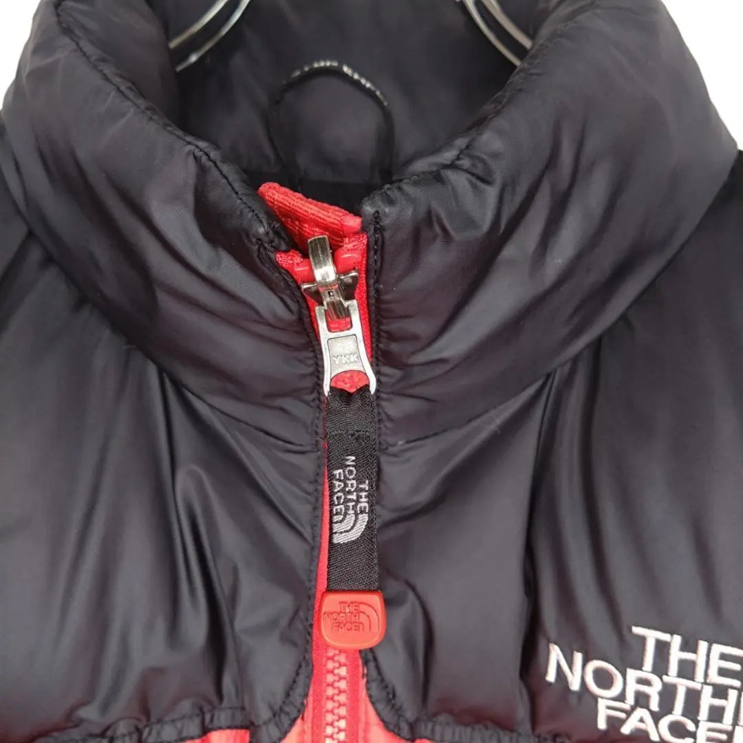 Chaqueta de plumas North Face Nupus M con bordado rojo D51027 《Geki Rare》