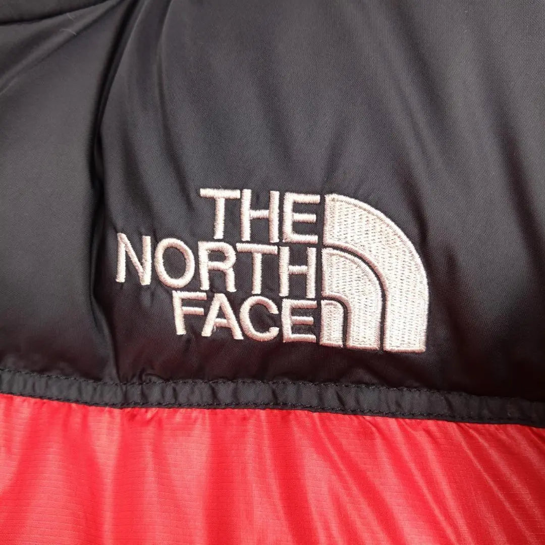 Chaqueta de plumas North Face Nupus M con bordado rojo D51027 《Geki Rare》