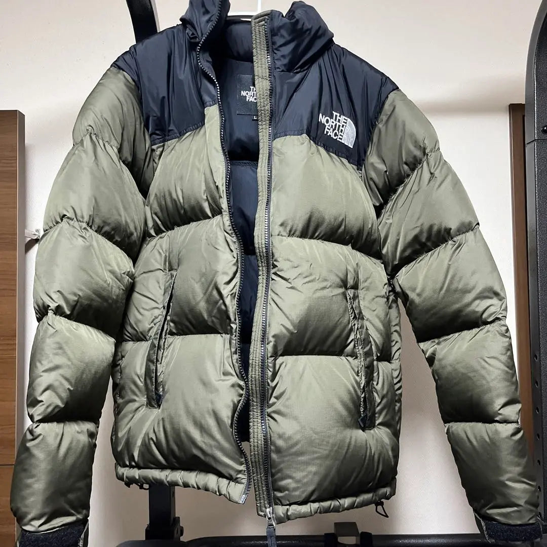 THE NORTH FACE Down Jacket Olive/Black