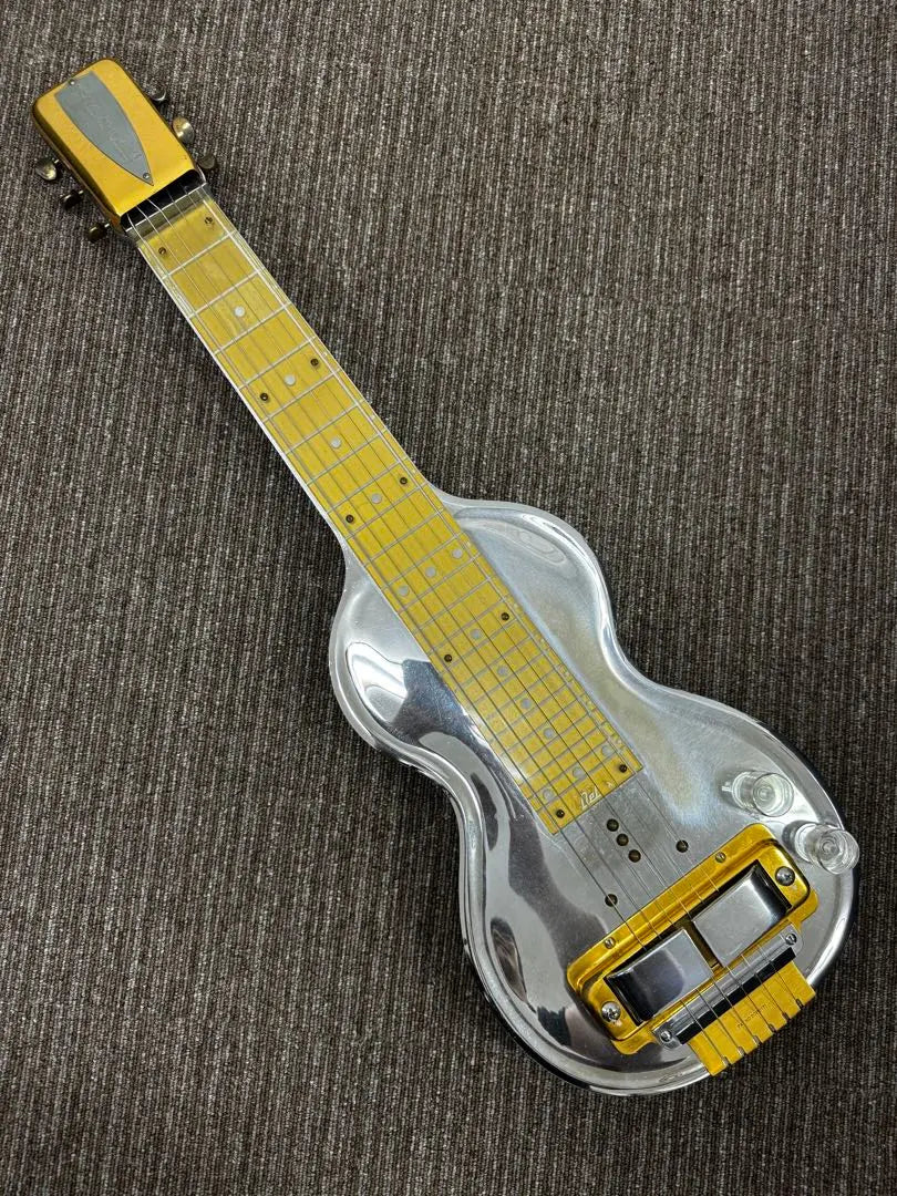 Guitarra de acero Rickenbacker Rap