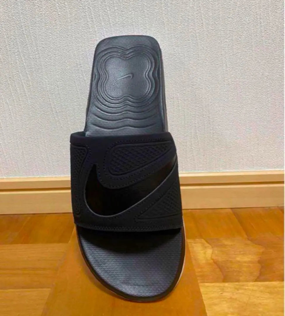 Brand new, unused, 29cm Air Max Sandals, NIKE, Black