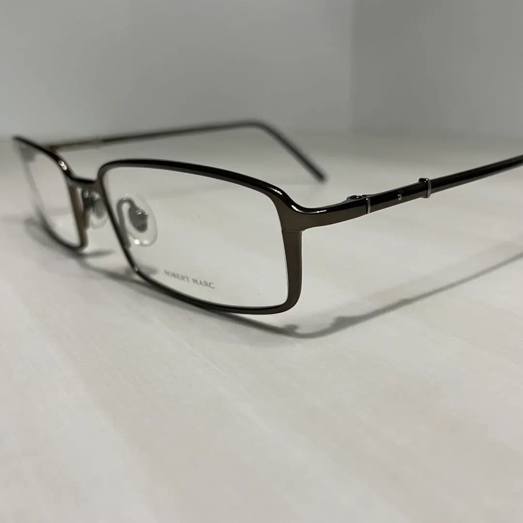 New unused ☆ Robert Mark ☆ Glasses frame ☆ Made in Titanium ☆ Made in Japan ☆ Brown