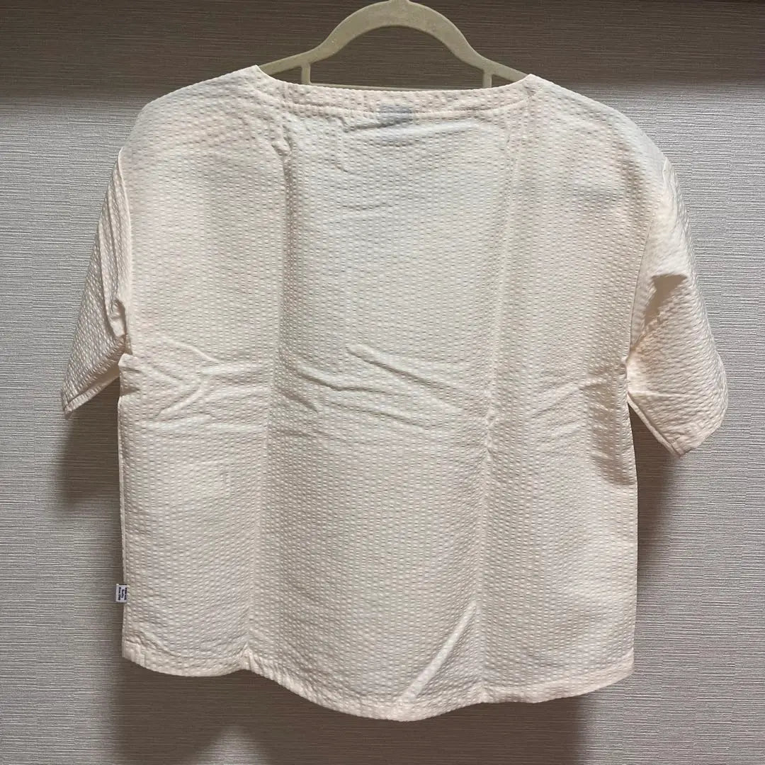 ⭐︎Camiseta de manga corta PUMA nueva y sin usar talla M Crema