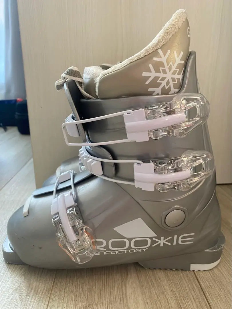 GEN Kids Ski Boots Ski Shoes Gray Size 22cm Junior