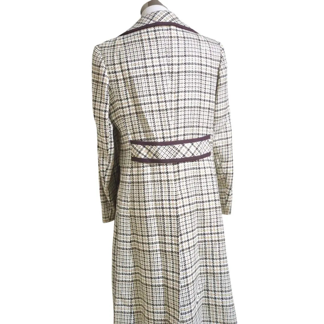 [Vintage style] Weinberg check pattern long coat with large collar.