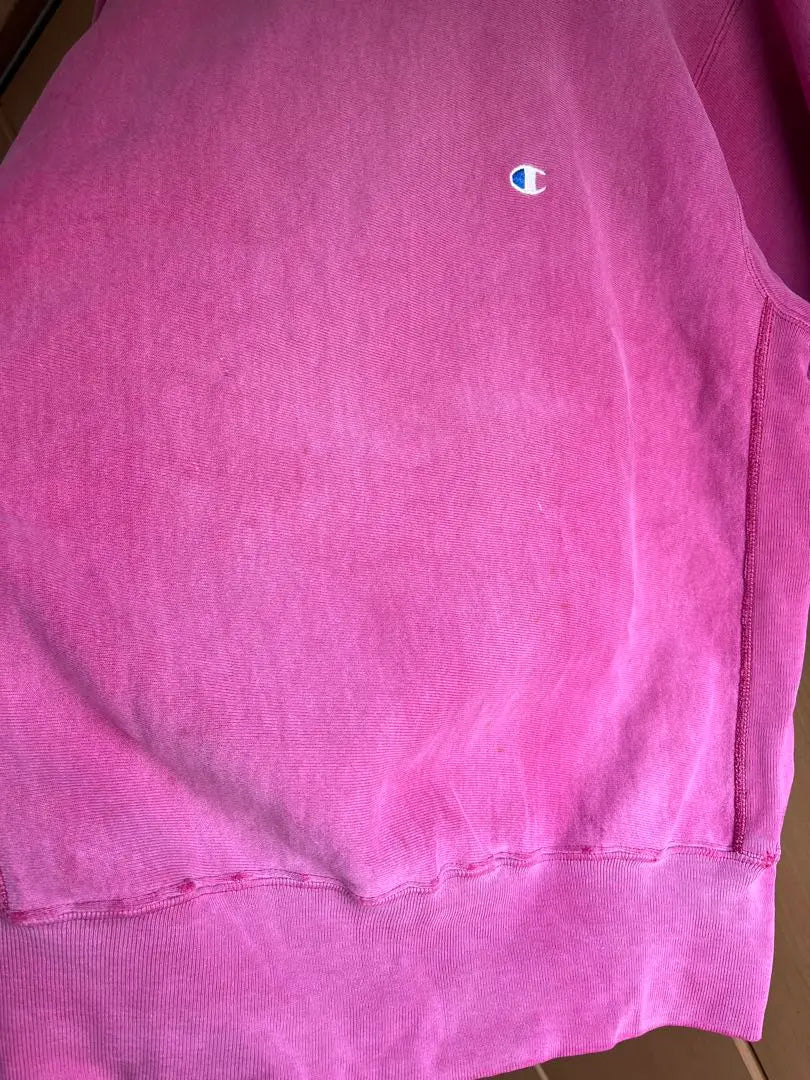 champion 90s embroidery tag fade pink