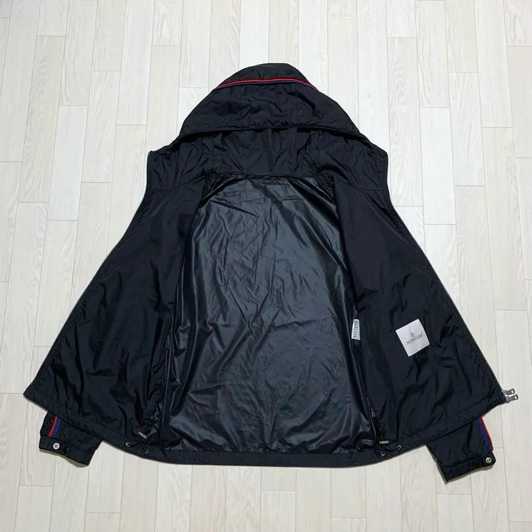 Superb condition Moncler HATTAB nylon jacket black 3P331