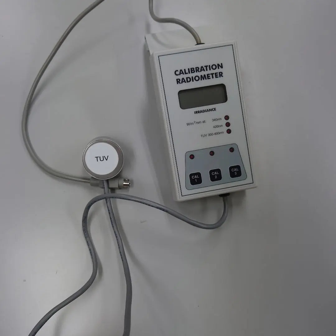 Q-LAB CR20 Calibration Radiometer