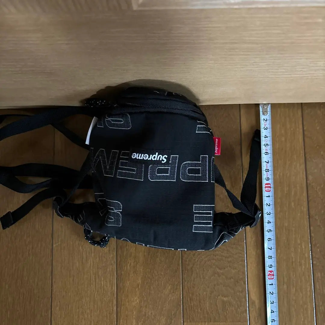 supreme box logo neck pouch shoulder pouch