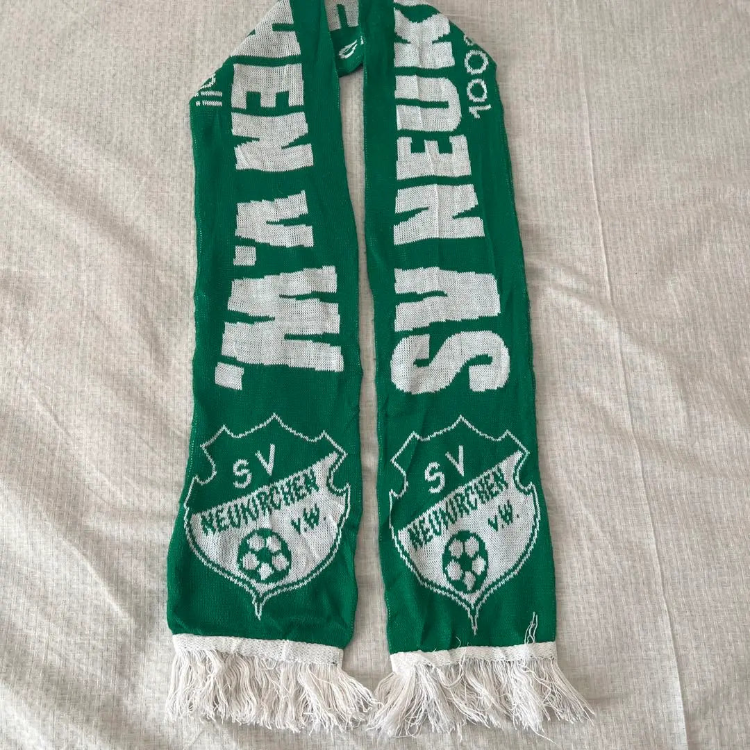 Imported vintage clothing SV Neuruchten Verein Soccer muffler