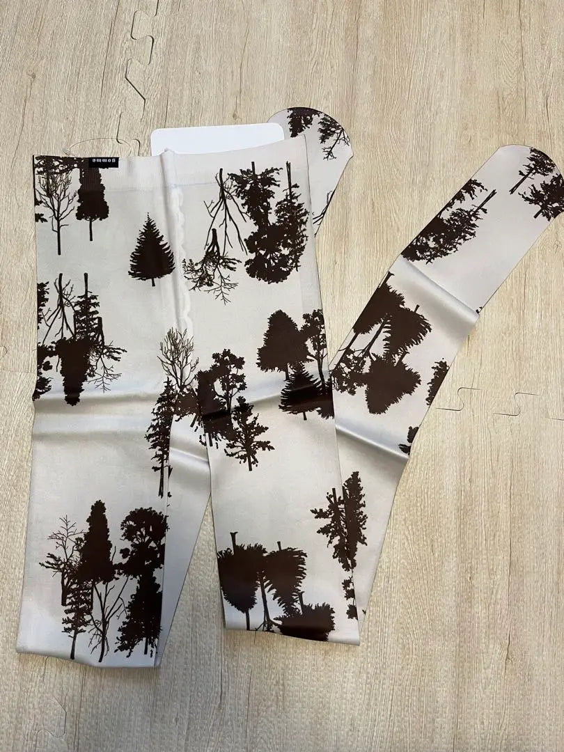 Unused [gomme] Printed tights Forest pattern